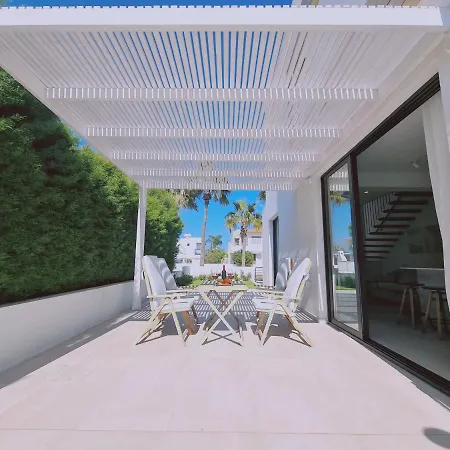 Holiday home Sunshine Aura Protaras